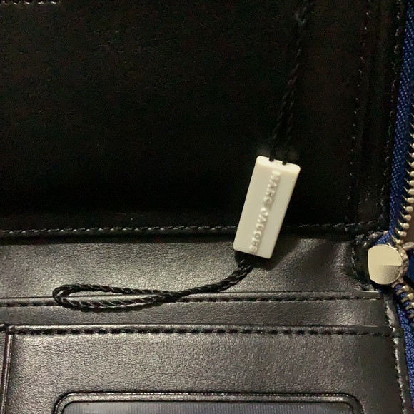 Marc Jacobs Wallet - Picture 4 of 4